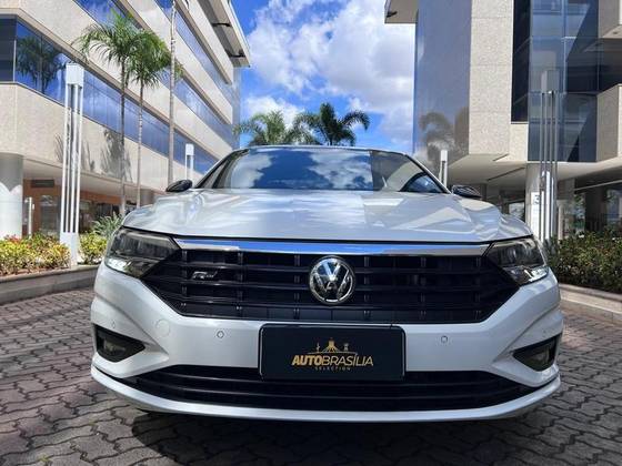 VOLKSWAGEN JETTA 1.4 250 TSI TOTAL FLEX R-LINE TIPTRONIC